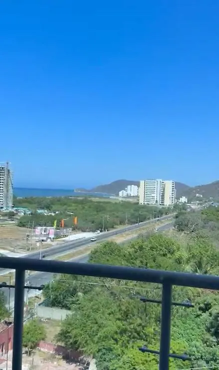 Lindo Apartamento En Santa Marta Colombia דירה